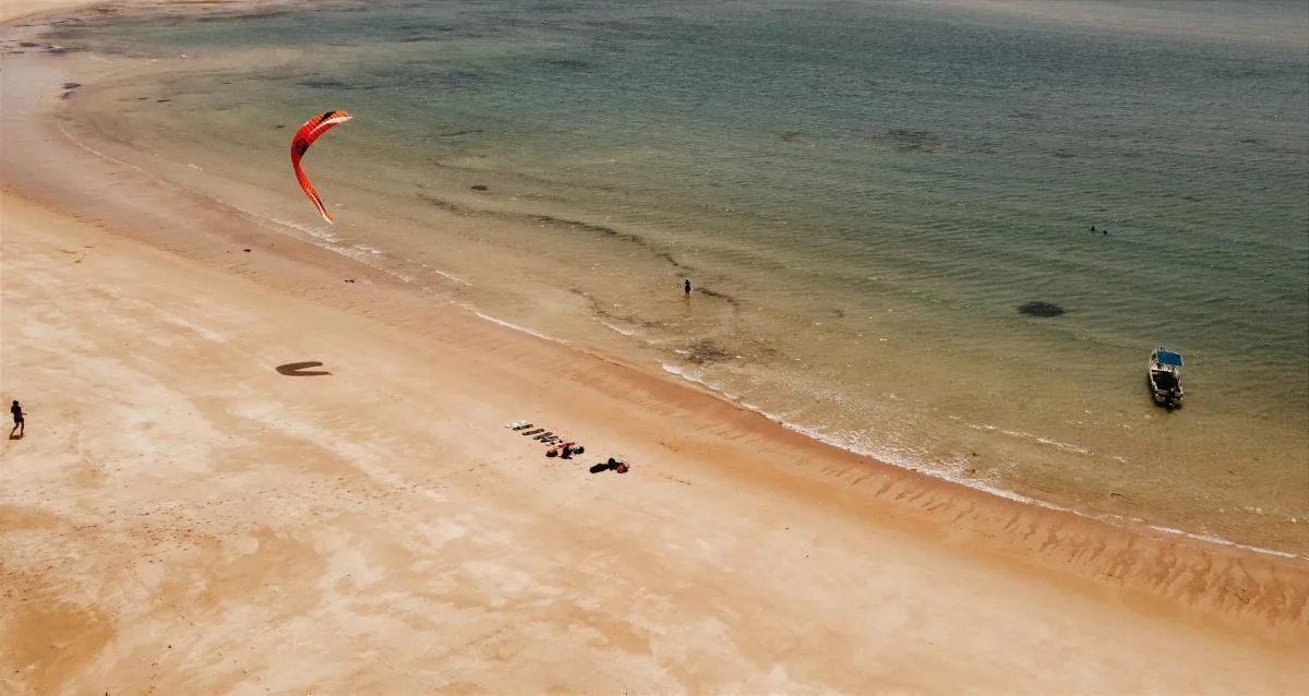 kite surfing in Lamu
